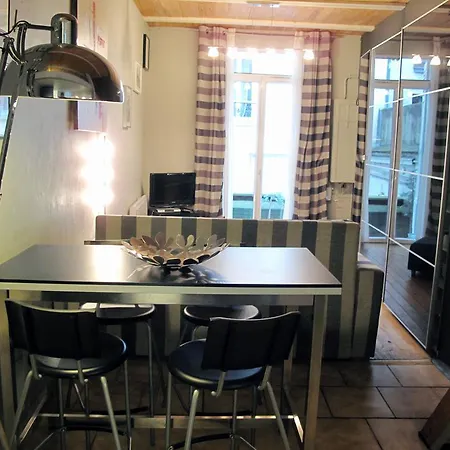 Studio Montmartre Fontaine Paris